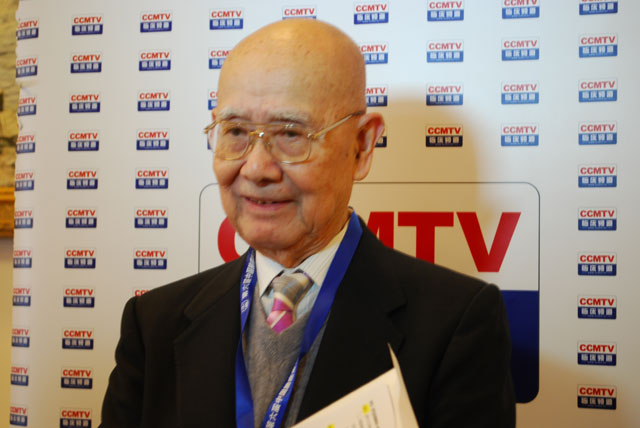 黄国俊:如何降低中国男医生吸烟率